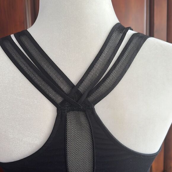 Fabletics black athletic tank top- size XS - Picture 4 of 5